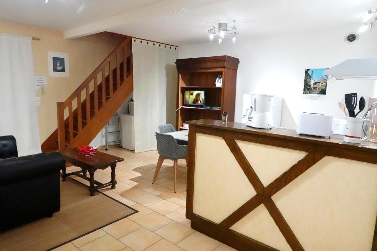 Appart' De La Collegiale Bourbon-Lancy Bagian luar foto
